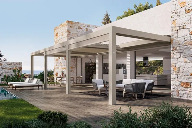 pergola-bioclimatica-con-tende-verticali-privacy-sole